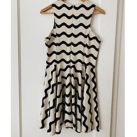 Dusen Dusen Waves Skater Dress - Picture 2 of 3